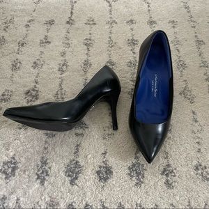 Antonia Saint Victoria Heel